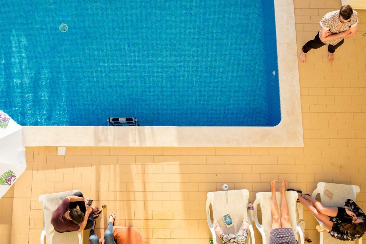 Algarve Surf Hostel - ラゴス エクステリア 写真